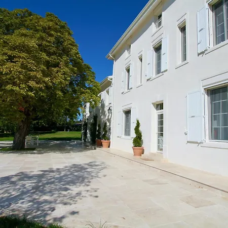 Domaine De Bonaveau - & Piscine Frühstückspension *